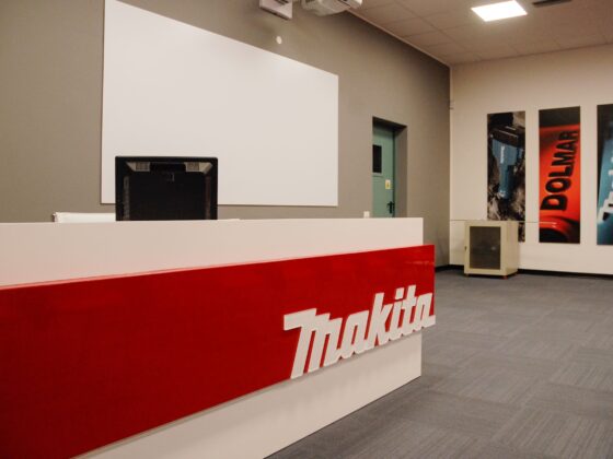 desk reception